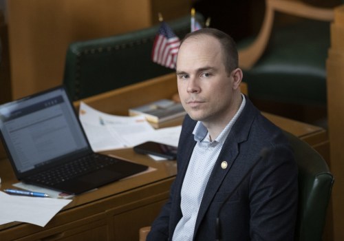 Exploring the Dynamics Between Elected Representatives and Local Government Officials in Gresham, Oregon